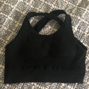 Alphalete vault bra